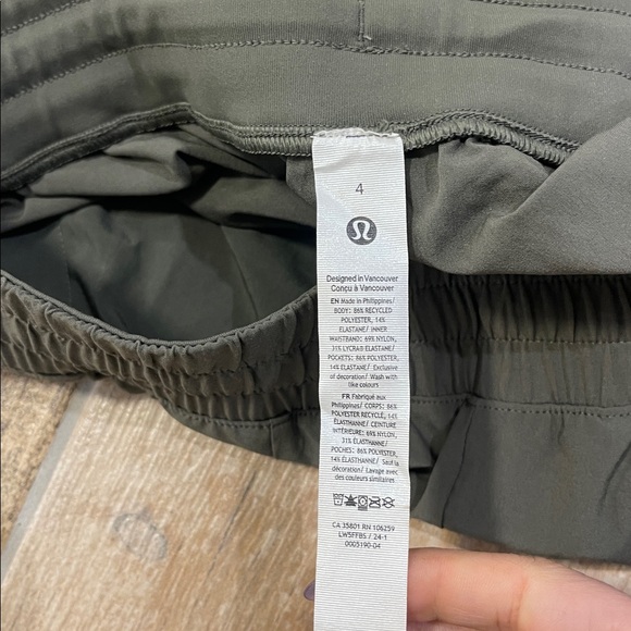 Lululemon Swift Mid Rise Wide Leg Pant Army Green Size 4 - Picture 7 of 7